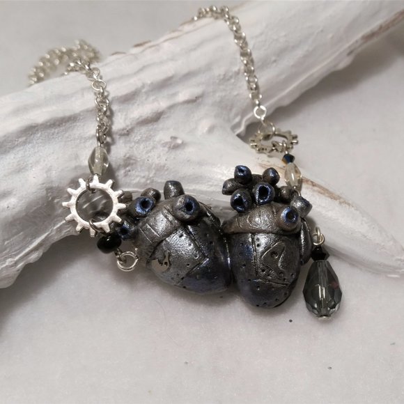 HANDMADE Siamese robot anatomical hearts necklace silver - Picture 5 of 11